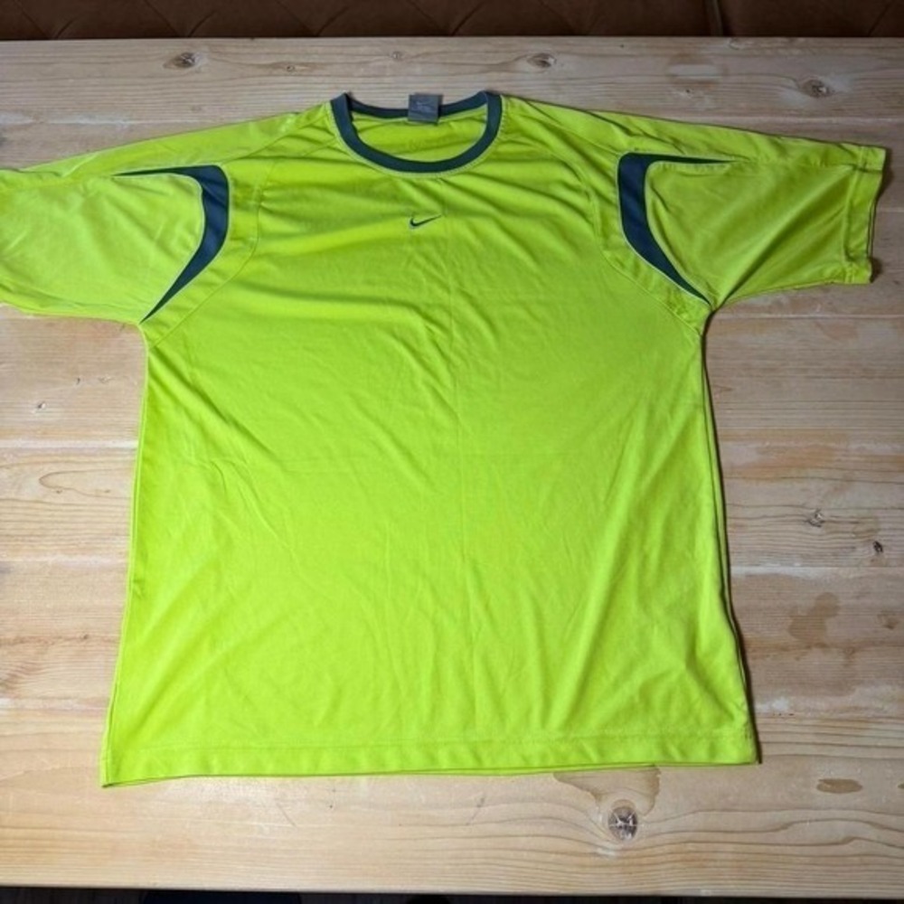 Y2K Nike Mens Athletic Training Shirt Neon Lime Green Swoosh Size M Short Sleeve